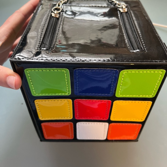 Retro 90’s Rubik’s Cube Purse - Picture 2 of 5